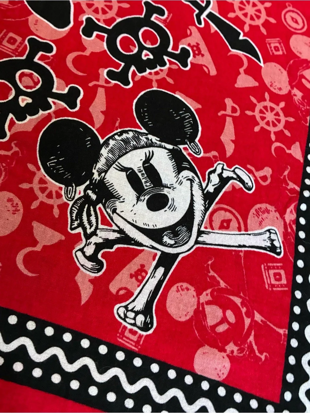 Disney Cruise Line Pirate Night Red Scarf/Bandana Mickey Minnie 21X21” Vacation
